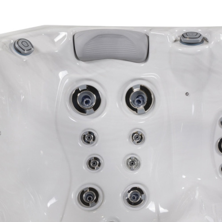 Гидромассажный спа-бассейн Wellis Manhattan Standard Гидромассажный спа-бассейн Wellis Manhattan Standard